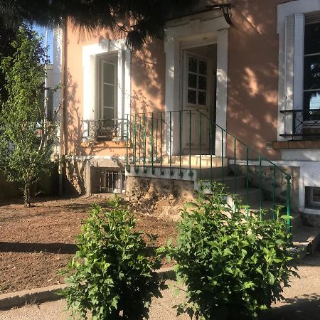 Residence Banlieue Parisienne Neuilly المظهر الخارجي الصورة